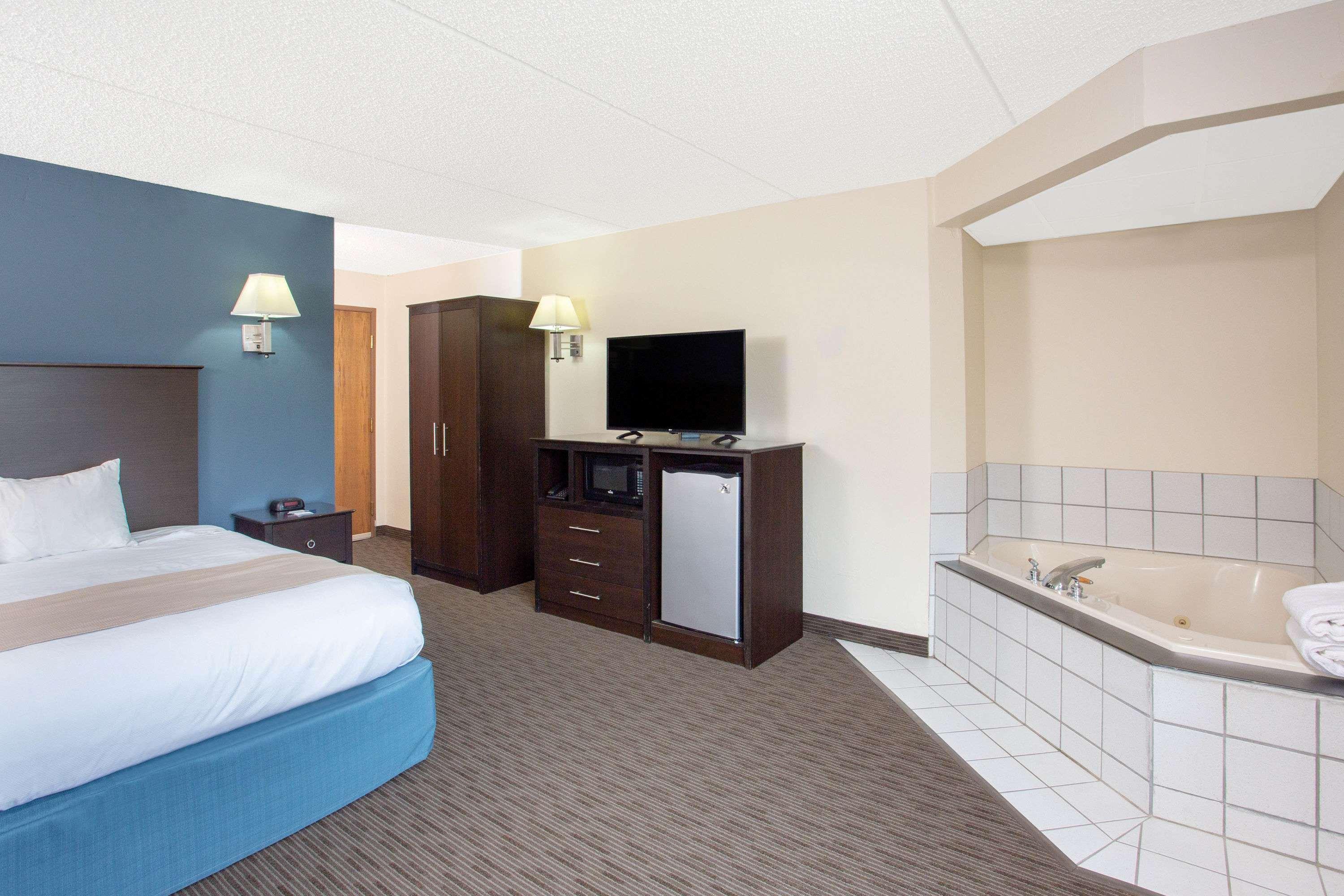 Americinn By Wyndham Green Bay West Eksteriør bilde